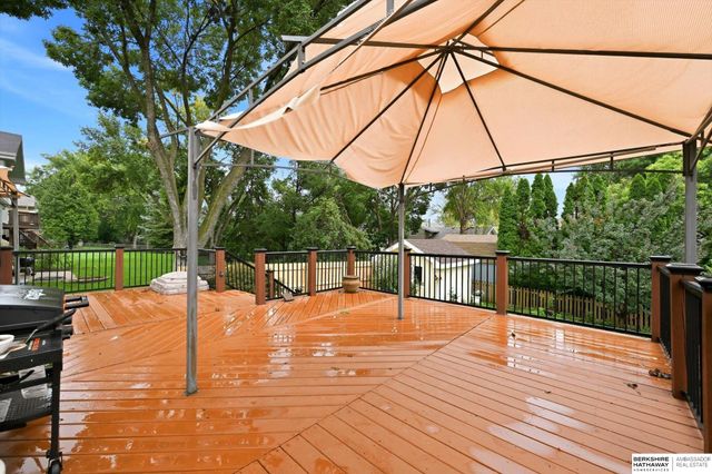 11123 Washington Street, Omaha, NE 68137