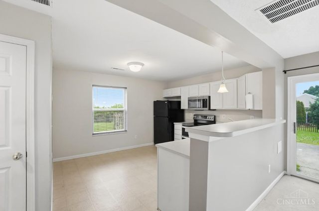 321 Heftner Circle, Hamilton Twp, OH 45039