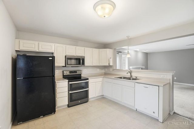 321 Heftner Circle, Hamilton Twp, OH 45039