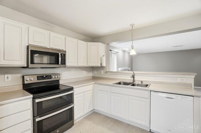 321 Heftner Circle, Hamilton Twp, OH 45039