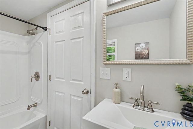 207 Kentucky Ave, Petersburg, VA 23803