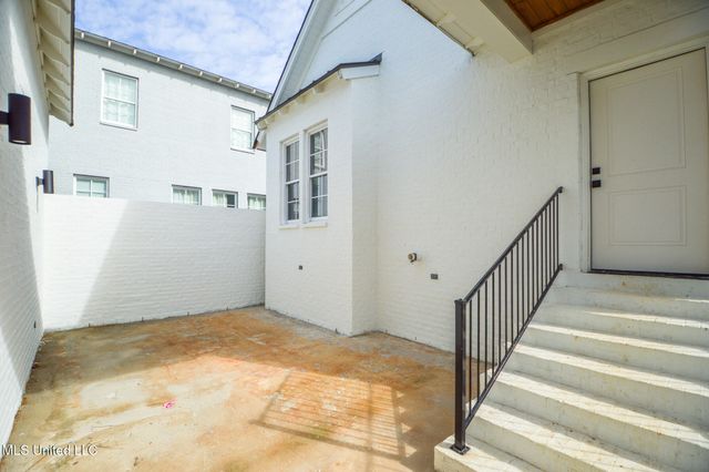 319 Ryan Avenue, Starkville, MS 39759