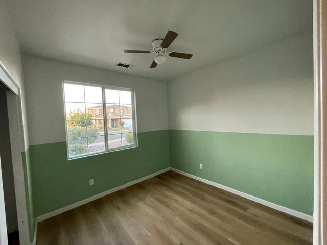 6671 E Harwood Avenue, Fresno, CA 93727