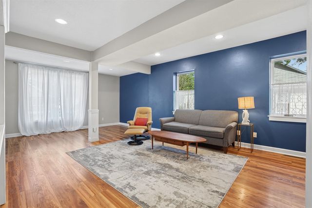 145 Chicago Street, Waterloo, IA 50701