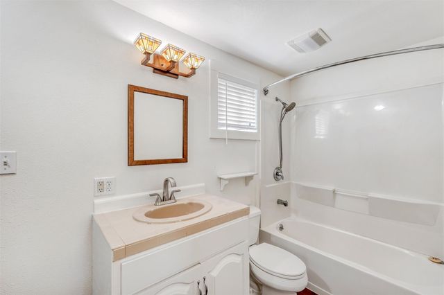 5601 Oak BLVD, Austin, TX 78735