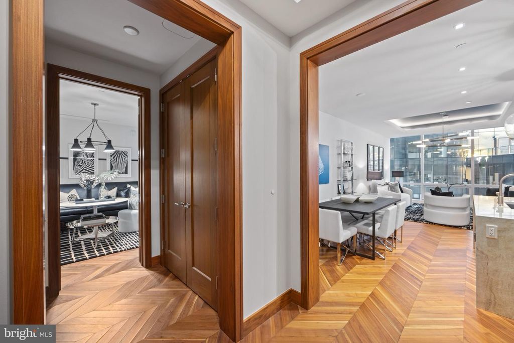 300 INTERNATIONAL DR #1906, Baltimore, MD 21202