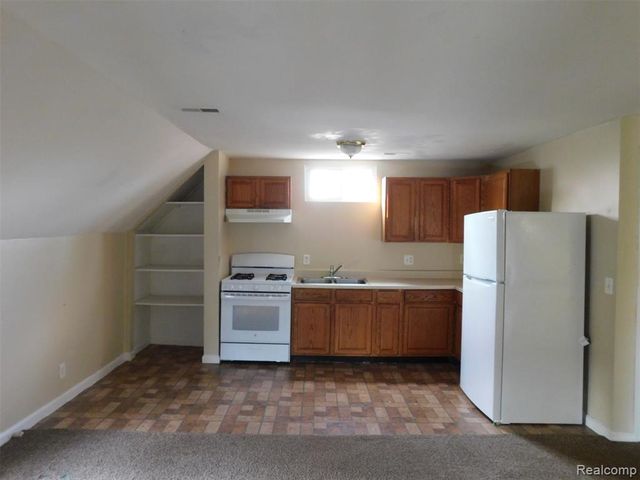 1116 Hancock Street, Port Huron, MI 48060