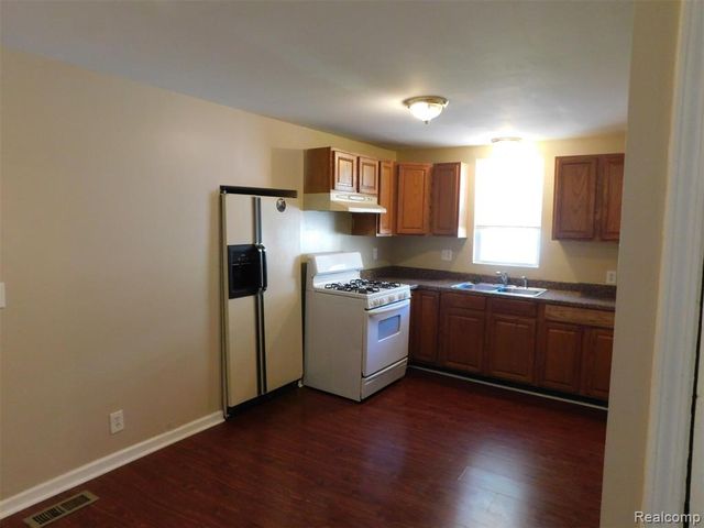 1116 Hancock Street, Port Huron, MI 48060