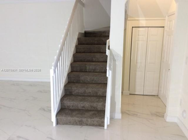 9267 W 34th Court, Hialeah, FL 33018
