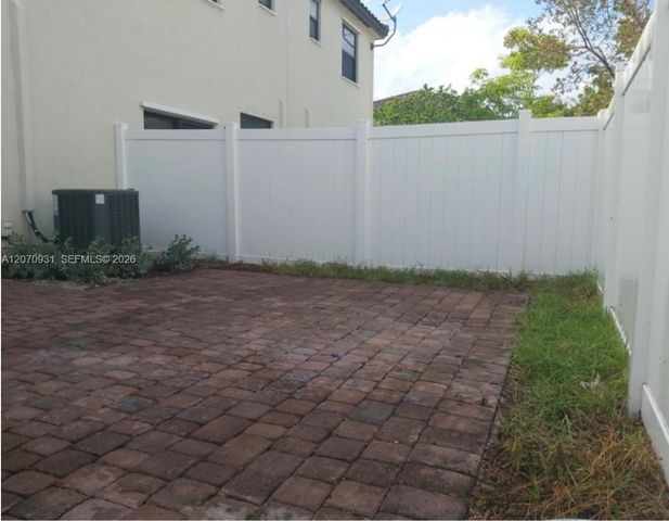 9267 W 34th Court, Hialeah, FL 33018