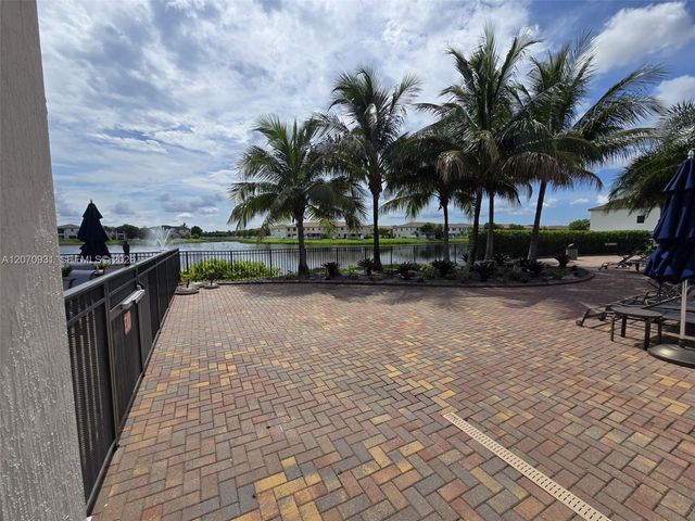 9267 W 34th Court, Hialeah, FL 33018