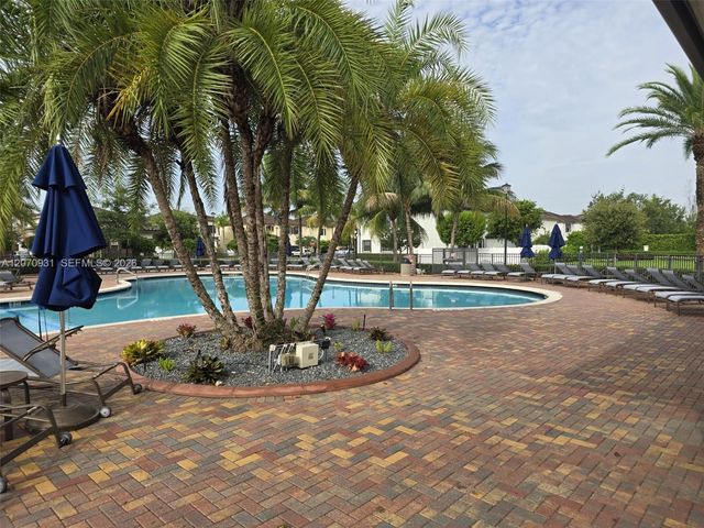 9267 W 34th Court, Hialeah, FL 33018