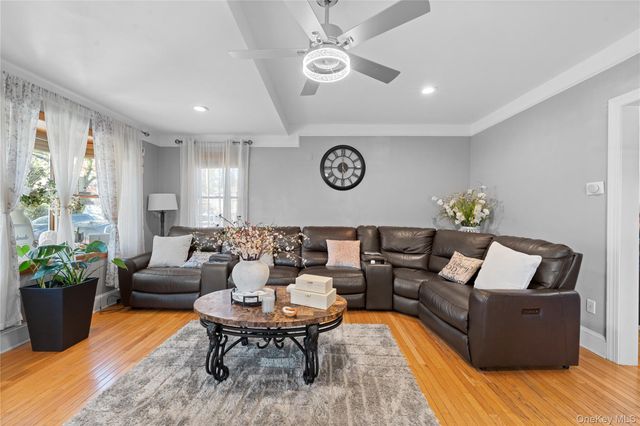3184 Baisley Avenue, Bronx, NY 10465