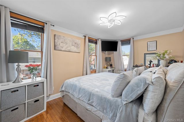 3184 Baisley Avenue, Bronx, NY 10465
