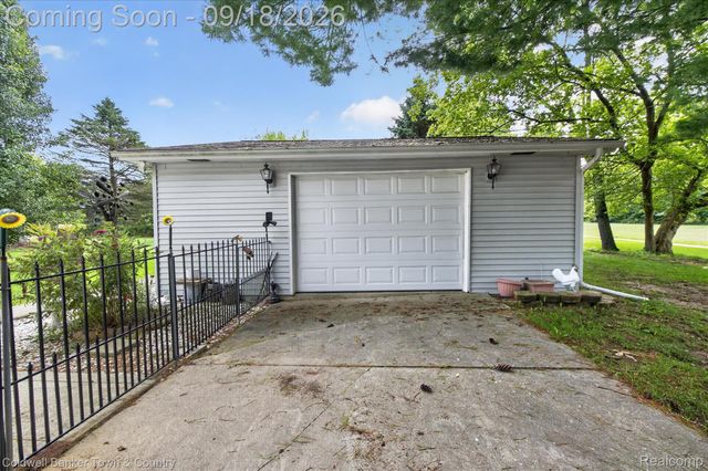 4442 McGunn Road, Oceola Township, MI 48843