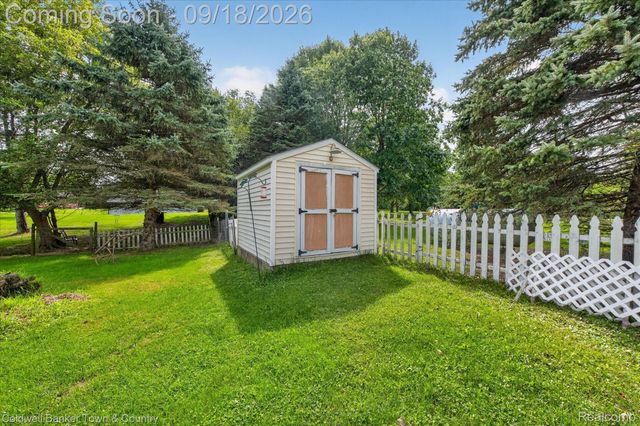 4442 McGunn Road, Oceola Township, MI 48843