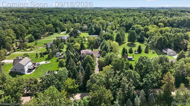 4442 McGunn Road, Oceola Township, MI 48843