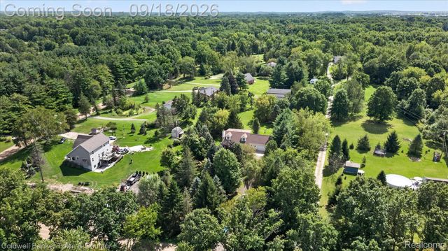 4442 McGunn Road, Oceola Township, MI 48843