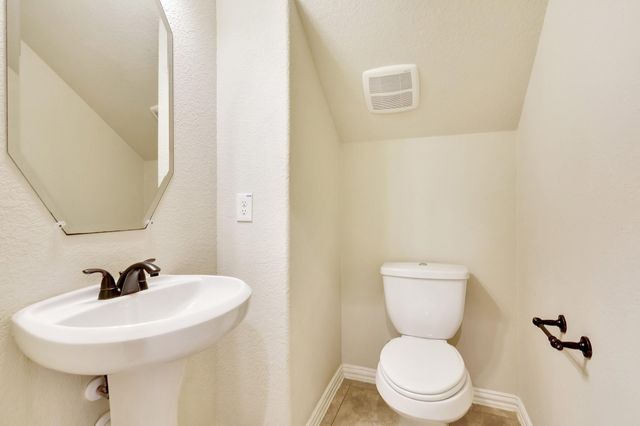 42 Sawbridge Court, The Woodlands, TX 77389