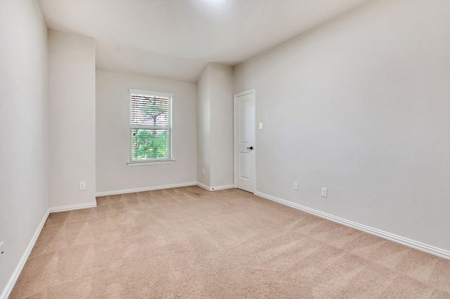 42 Sawbridge Court, The Woodlands, TX 77389