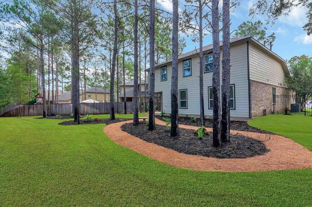 42 Sawbridge Court, The Woodlands, TX 77389