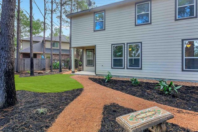 42 Sawbridge Court, The Woodlands, TX 77389