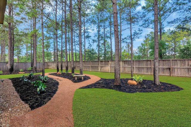 42 Sawbridge Court, The Woodlands, TX 77389