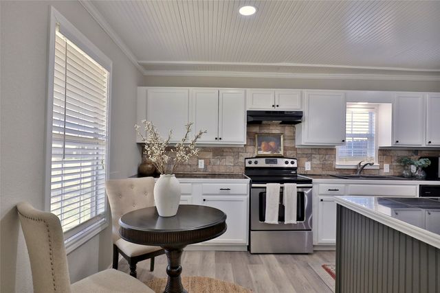 1002 S 6th, Merkel, TX 79536