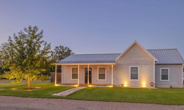 1002 S 6th, Merkel, TX 79536