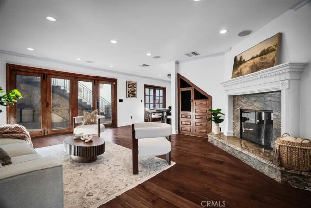 5235 san feliciano, Woodland Hills, CA 91364