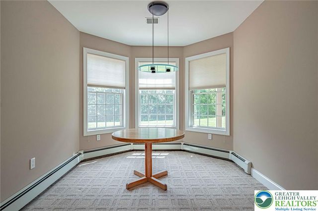 6958 Lehigh Court, Allentown City, PA 18106