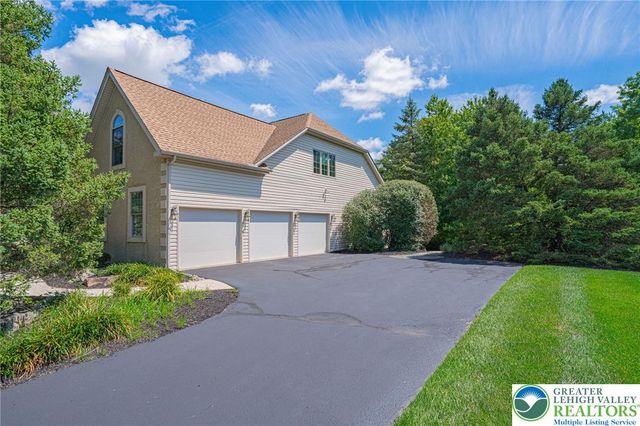 6958 Lehigh Court, Allentown City, PA 18106