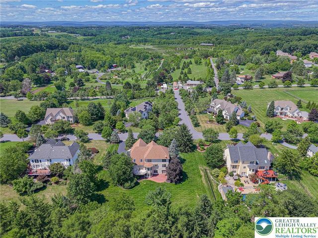 6958 Lehigh Court, Allentown City, PA 18106