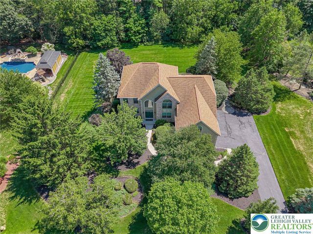 6958 Lehigh Court, Allentown City, PA 18106