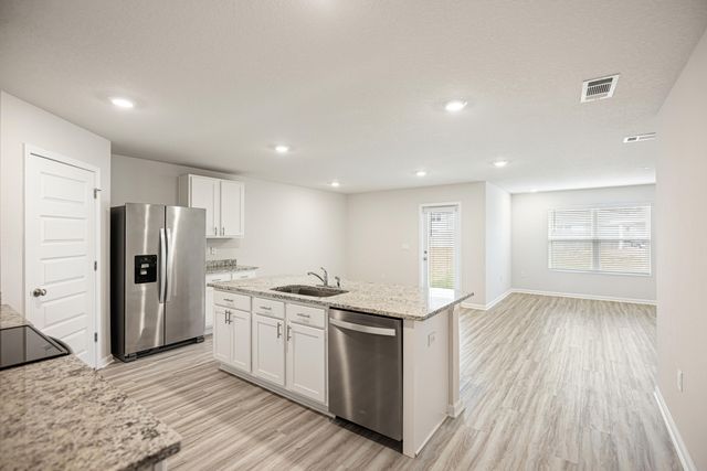 924 Sandbar Loop, Crestview, FL 32539