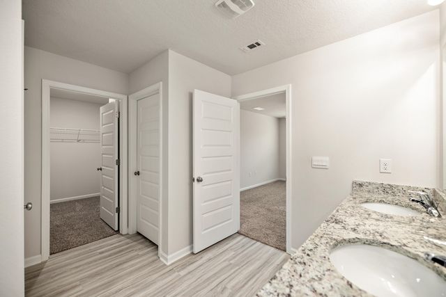 924 Sandbar Loop, Crestview, FL 32539