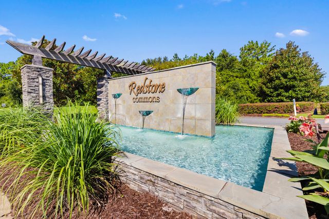 924 Sandbar Loop, Crestview, FL 32539