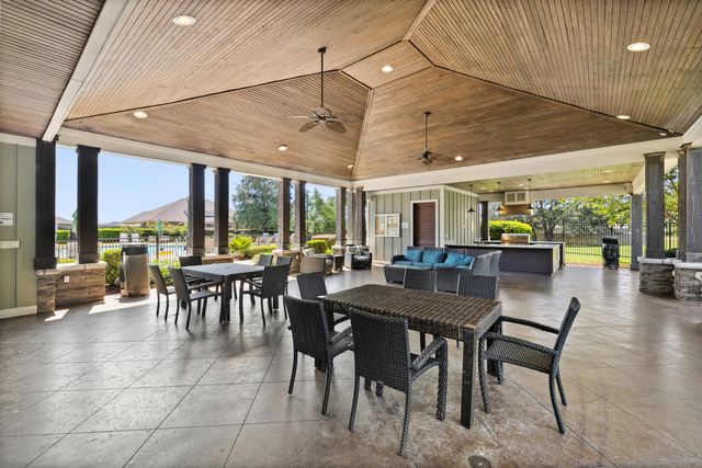 924 Sandbar Loop, Crestview, FL 32539