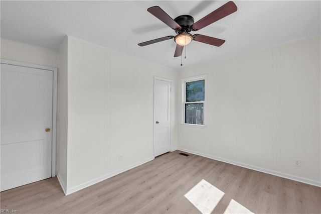 9235 Phillip AVE, Norfolk, VA 23503