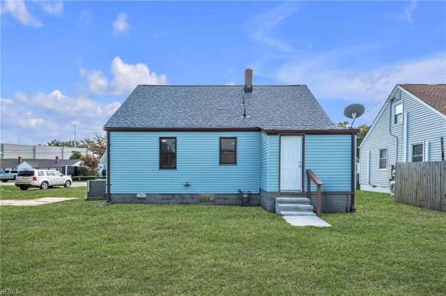 9235 Phillip AVE, Norfolk, VA 23503