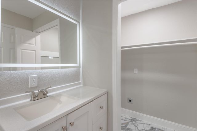 134 Lake L Drive, Trinity, TX 75862