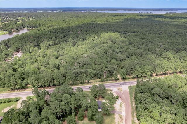134 Lake L Drive, Trinity, TX 75862