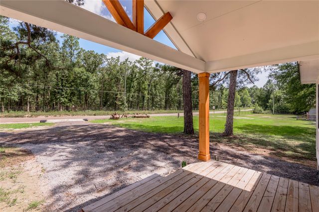 134 Lake L Drive, Trinity, TX 75862