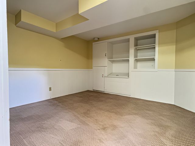 53 Davis Ave 53, Norwood, MA 02062