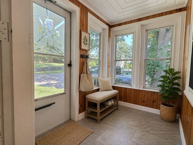 53 Davis Ave 53, Norwood, MA 02062