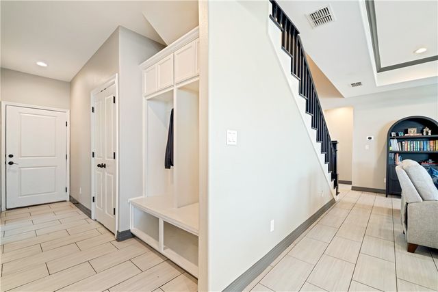 6733 Stuyvesant Ct, Corpus Christi, TX 78414