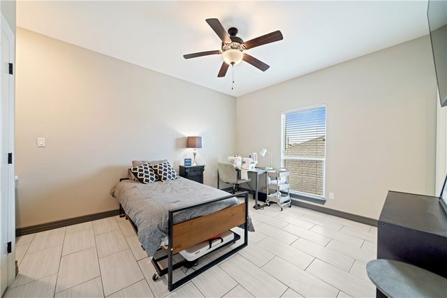 6733 Stuyvesant Ct, Corpus Christi, TX 78414