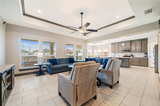 6733 Stuyvesant Ct, Corpus Christi, TX 78414