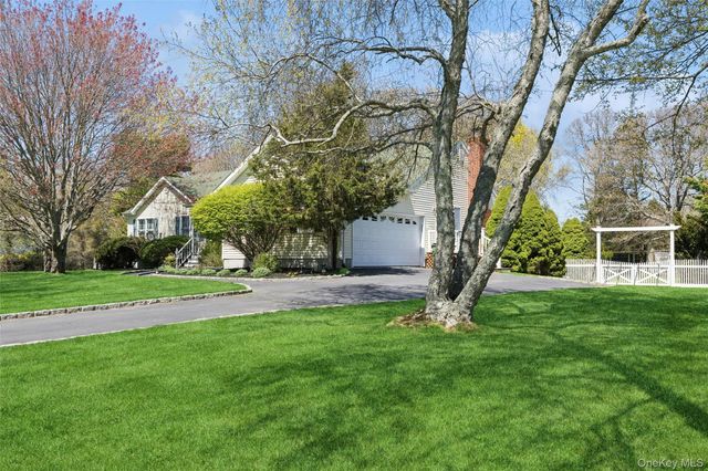 1105 August Lane, Greenport, NY 11944