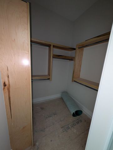 2527 S Clear Creek St, Wichita, KS 67230